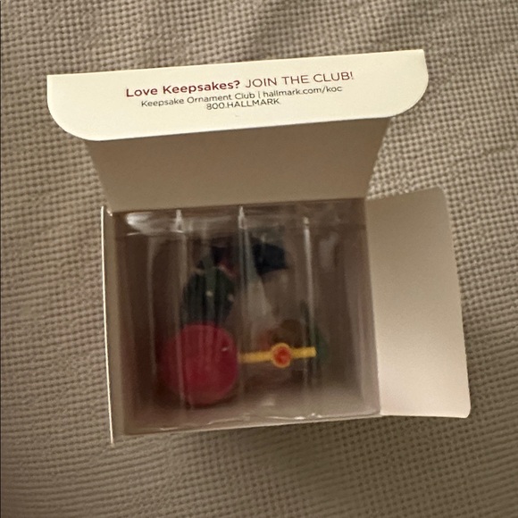Hallmark Keepsake Slide Into Fun Crayola Ornament - Picture 4 of 7